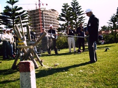 Demostraciones y pruebas en los jardínes del Hotel Conrad